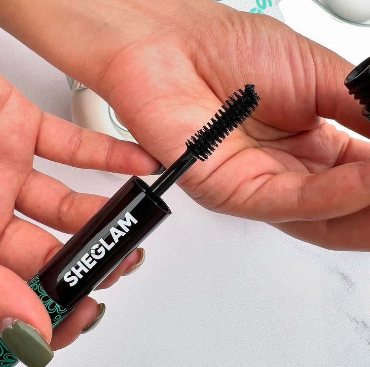 ریمل حجم دهنده شیگلم