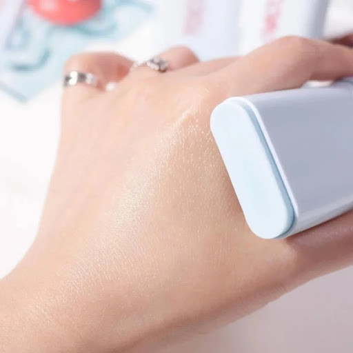 ضدافتاب استیکی توکوبو ابرسانی بالا و پوست نرم