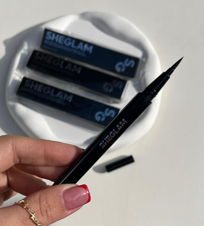 خط چشم شیگلم مدل Uninterrupted