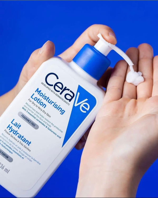 لوسیون cerave با سرامید و هیالورونیک اسید، ضد خشکی پوست