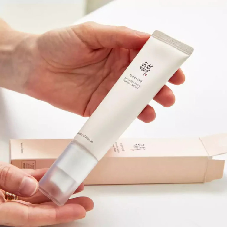 رفع تیرگی و پف با دور چشم جوسان