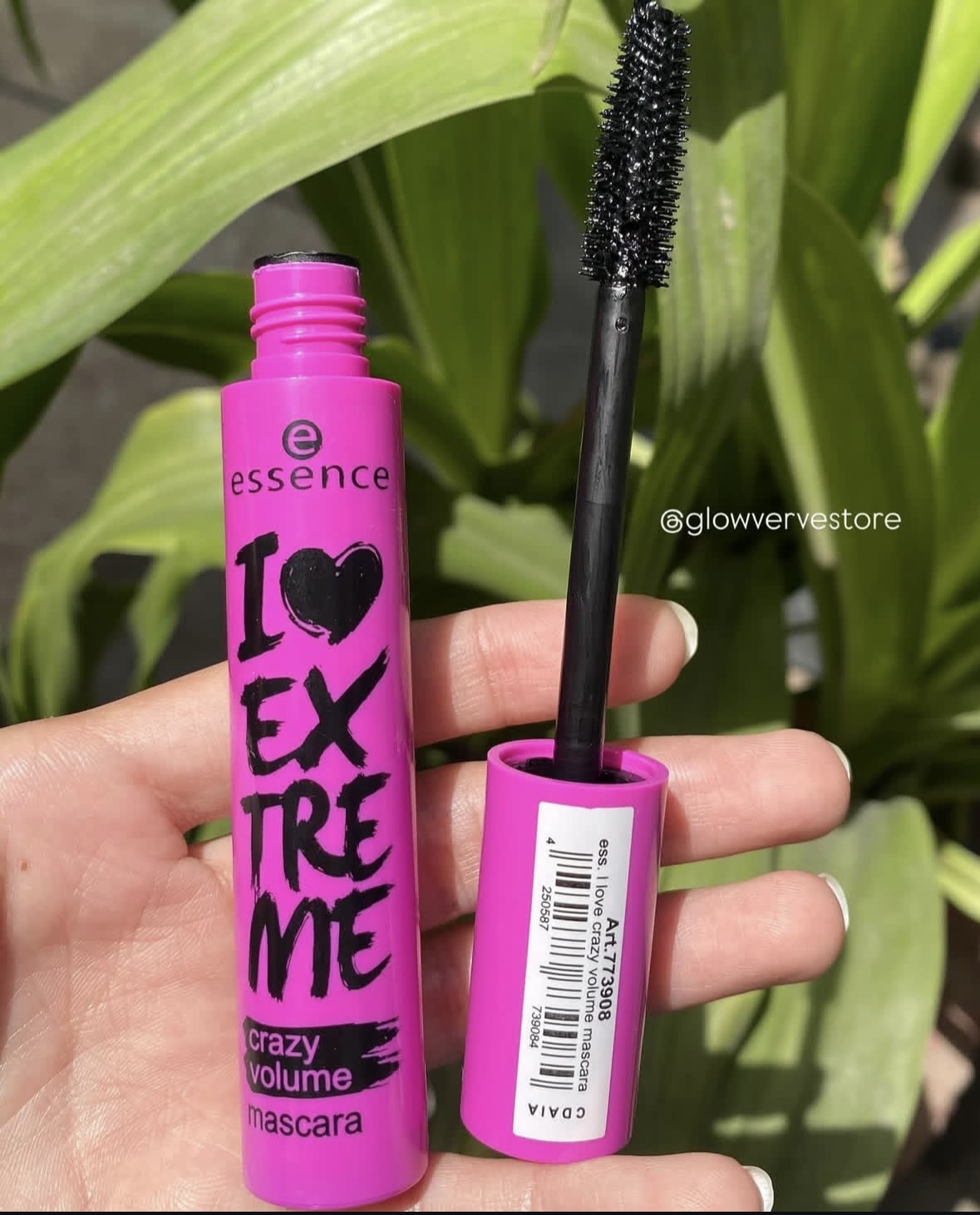 عکس ریمل اسنس صورتی اصل