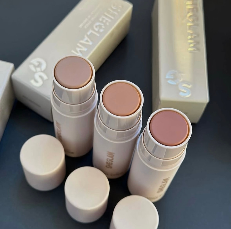 بسته بندی جذاب کانتور استیکی شیگلم